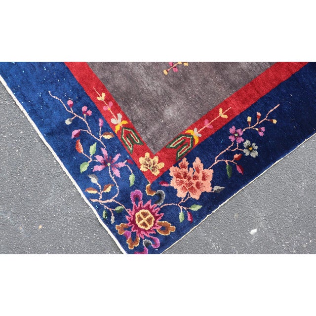 Antique Art Deco Rug in Soft Grey Field With Navy Blue and Red Border For Sale - Image 4 of 14