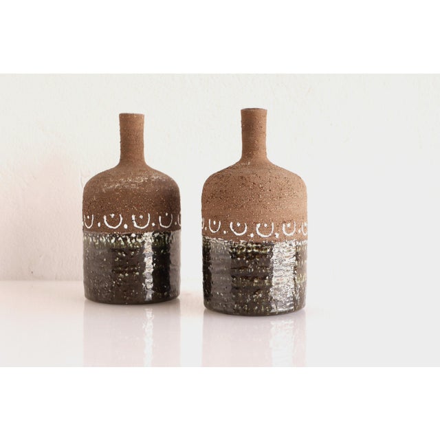 Ceramic Scandinavian Mid-Century Modern Brutalist Pottery Vases by Hellström for Nittsjö, Sweden, Set of 2 For Sale - Image 7 of 11