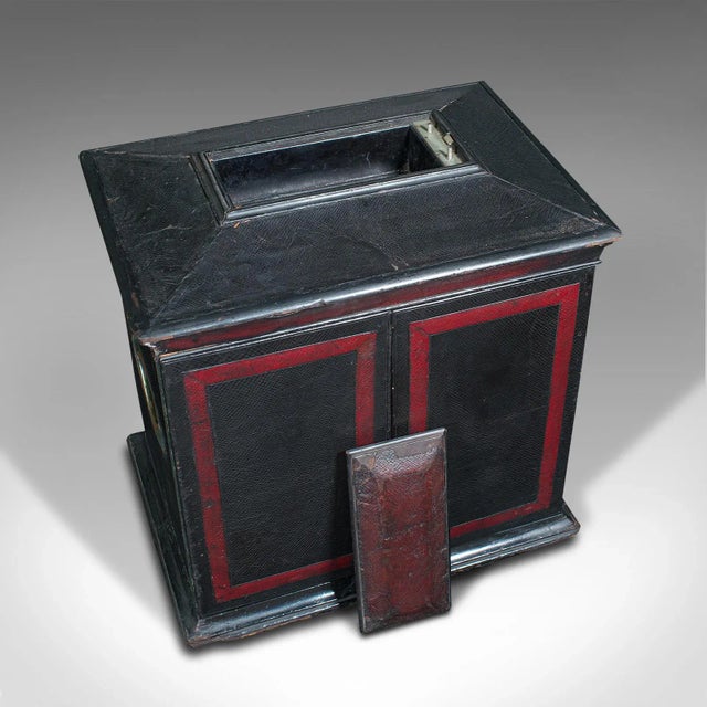 Animal Skin 1870s Antique Victorian English Leather Correspondence Box For Sale - Image 7 of 11