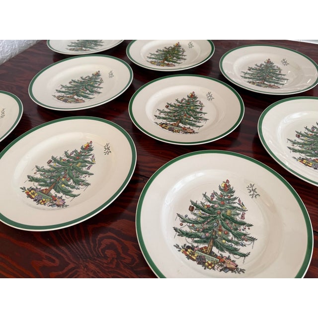 Spode Vintage Spode Christmas Tree Dinner Plates, Set of 9 For Sale - Image 4 of 9