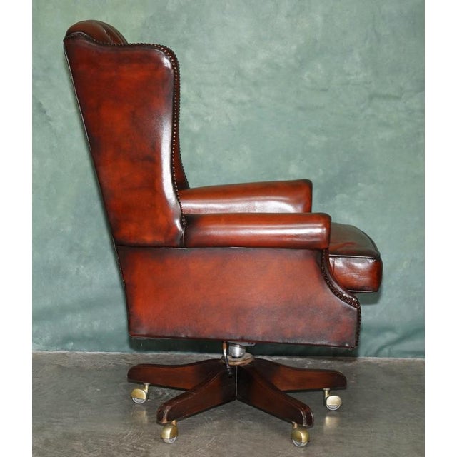 Chesterfield Wingback Swivel Office Chair in Hand-Dyed Leather from Harrods London, 1970s For Sale - Image 15 of 18