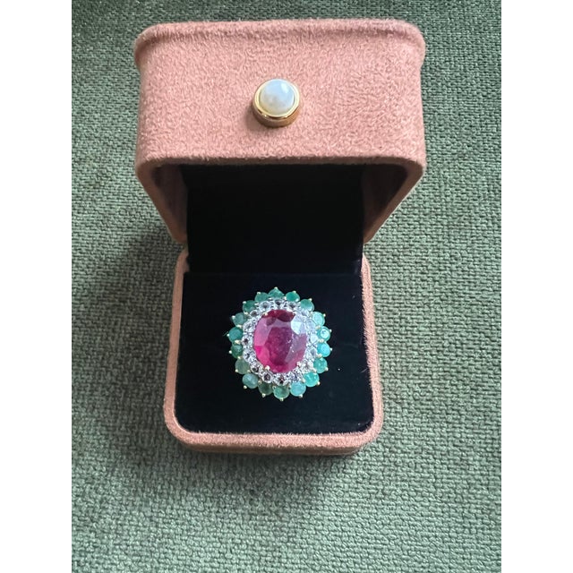 Bochic "Orient" Vintage Emerald, Ruby & Diamond Ring Set In 18K Gold & Silver For Sale - Image 17 of 18