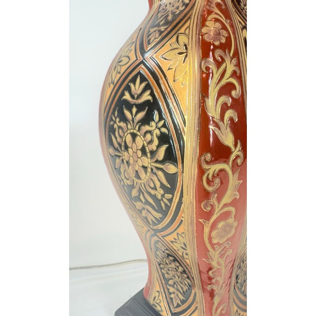 Rococo Italian Rococo Style Glazed Enamel Porcelain Gilded Vase Lamp the Bombay Co. For Sale - Image 3 of 12