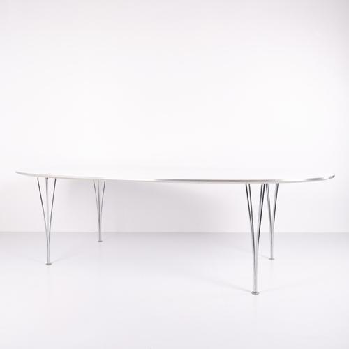 Vintage Ellipse Model B614 Dining Table with White Laminate by Arne Jacobsen for Fritz Hansen, 1980s For Sale - Image 10 of 11