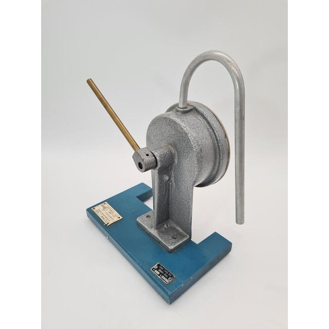 Mid-Century Vane Pump Model, 1973 For Sale - Image 3 of 11