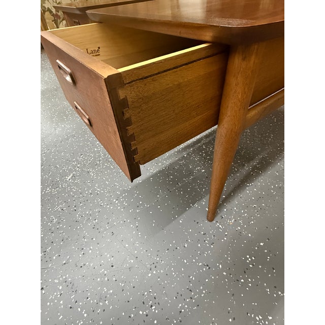 Lane Mid-Century Modern Walnut Side Tables Cir. 1965 (Pair) For Sale - Image 9 of 10