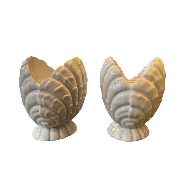 Mid-Century Palm Beach-Style White Abingdon Clam Shell Candlestick Holders For Sale - Image 4 of 10