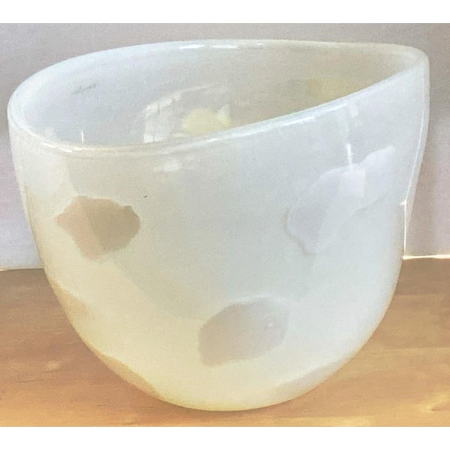 Late 20th Century Henry Dean (Belgium) Signed Cased Art Glass Centerpiece Bowl (Translucent White With White Dots) Large, Vintage For Sale - Image 5 of 16