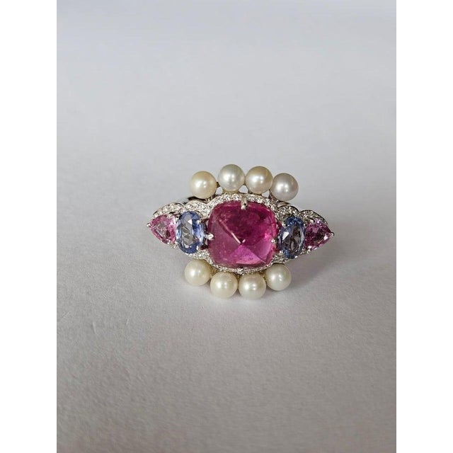 2020s Set in 18k Gold, Tourmaline, Multi Sapphires, Freshwater Pearls & Diamonds Ring, Size 6 For Sale - Image 5 of 10