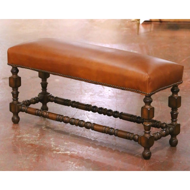 Early 20th Century Early 20th Century French Louis XIII Style Walnut Bench With Leather Seat For Sale - Image 5 of 9