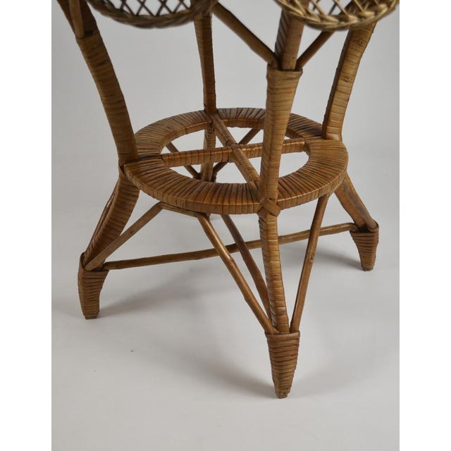 Wood Vintage Wicker Rattan Side Table with Scalloped Edge, 1960s For Sale - Image 7 of 16
