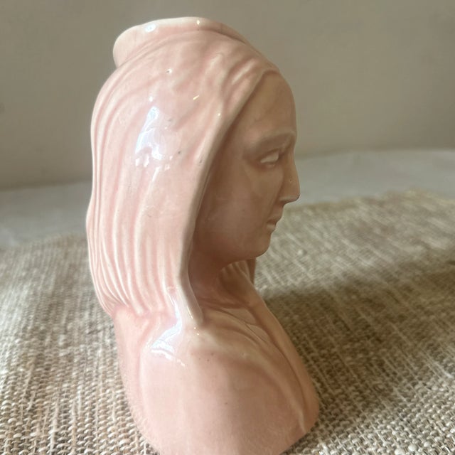 Art Deco Vintage Hull Pottery Lady Vase u.s.a. Pink Pastel Water Carrier Vessel For Sale - Image 3 of 7