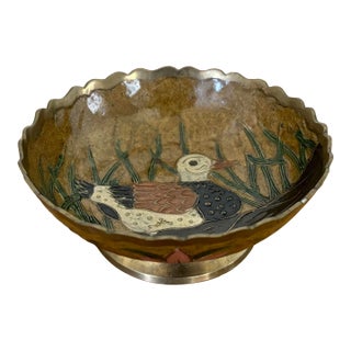 1970s Brass and Enamel Decorative Duck Bowl With Scallop Edge For Sale