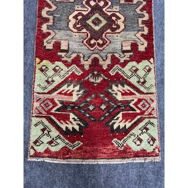 Contemporary Turkish Yastik Rug 1'5" x 3'3" For Sale - Image 3 of 5