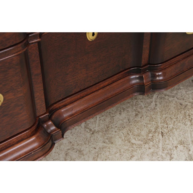 Stickley Colonial Williamsburg Mahogany Block Front Chest For Sale - Image 14 of 18