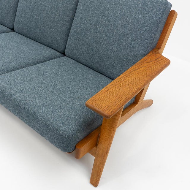 GE 290 3-Seater Sofa by Hans Wegner for Getama, 1960s For Sale - Image 6 of 13