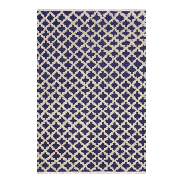 1990s 1990s Modern Moroccan High-Low Blue/Ivory Wool Rug - 5'2'' X 7'3'' For Sale