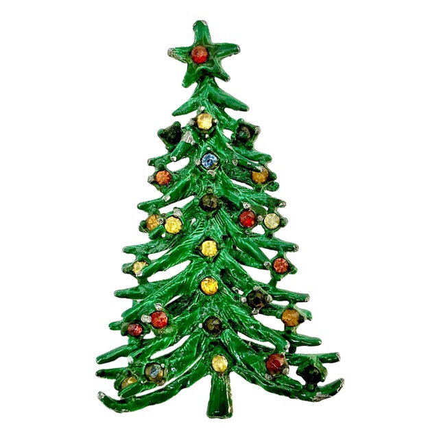 Mid-Century Boho Chic Americana Green Decorated Christmas Tree Brooch. For Sale