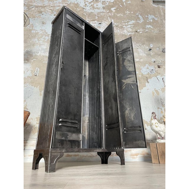 Industrial 3-Door Locker from Strafor, 1940s For Sale - Image 12 of 18