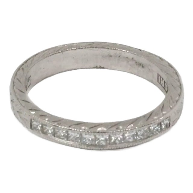 Tacori Vintage Platinum Diamond Leaf Design 3mm Band Ring For Sale