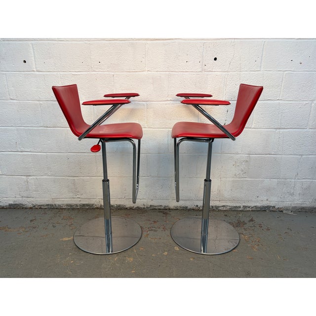 1990s Pair of Contemporary Italian Chrome and Red Leather Barstools by Serico For Sale - Image 5 of 12