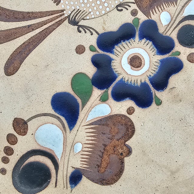 Mid 20th Century Mexican Tonala Pottery Platter Bird Low Bowl Centerpiece 13" For Sale - Image 5 of 7