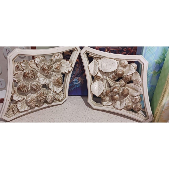 Universal Statuary Corp Fruit Wall Plaques, 1958 Pair For Sale - Image 4 of 4
