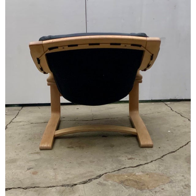1960s 1960s Mid Century Scandinavian Modern Bentwood Black Leather Lounge Chair For Sale - Image 5 of 10
