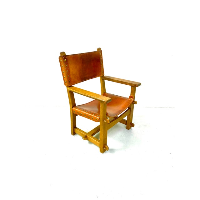 Brown Vintage French Brutalist Castle Armchair in Oak and Cognac Leather, 1920s For Sale - Image 8 of 16