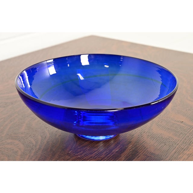 Tiffany and Co. Jeff Zimmerman for Tiffany & Co. Cobalt Blue Art Glass Centerpiece Bowl or Fruit Bowl For Sale - Image 4 of 8