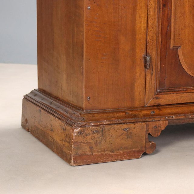 Brown Baroque Style Sideboard in Wood For Sale - Image 8 of 11