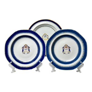 18th Century Chinese Export Armorial Cabinet Plates - Group of 3