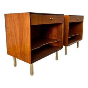 A Pair of Mid Century Modern Nightstands by John Stuart. Circa 1960s