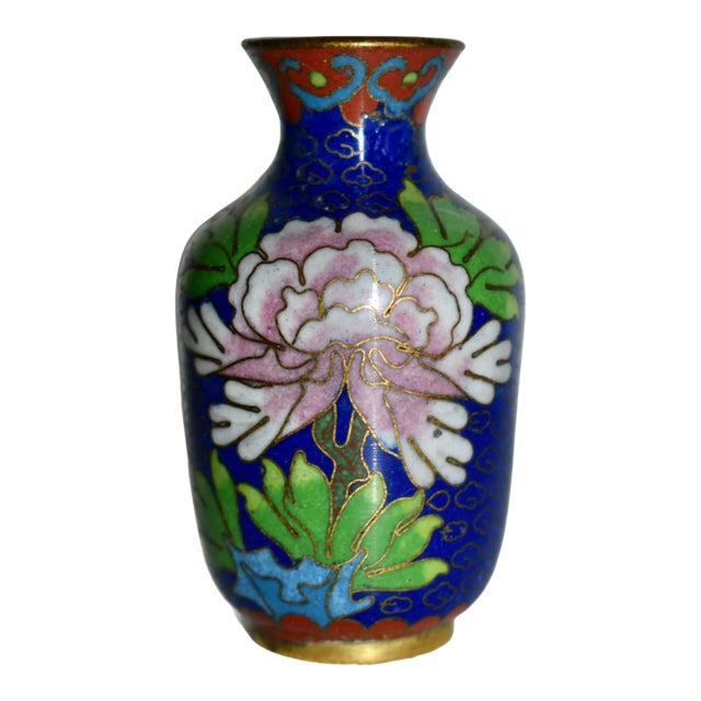 Vintage Mini Cloisonné Vase W/Floral Details For Sale