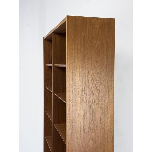 Large Vintage Teak Bookcase by Carlo Jensen for Hundevad & Co., 1960s For Sale - Image 11 of 18