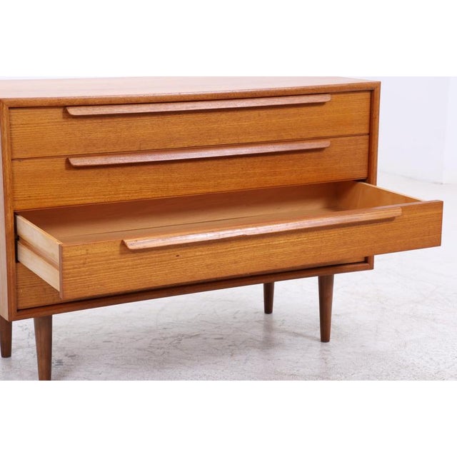 Mid-Century Chest of Drawers in Teak by WK Furniture For Sale - Image 9 of 13