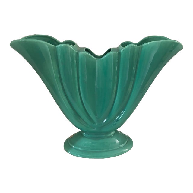 1930s Vintage Haeger 3660 Green Fan Shaped Vase Chairish