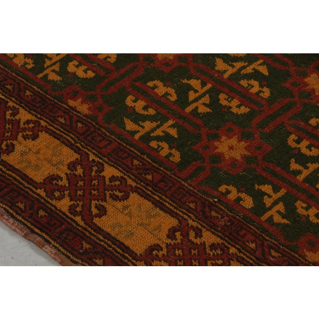 1950s Vintage Mid-Century Geometric Floral Red and Green Wool Rug – Orange-Brown Accents For Sale - Image 5 of 8