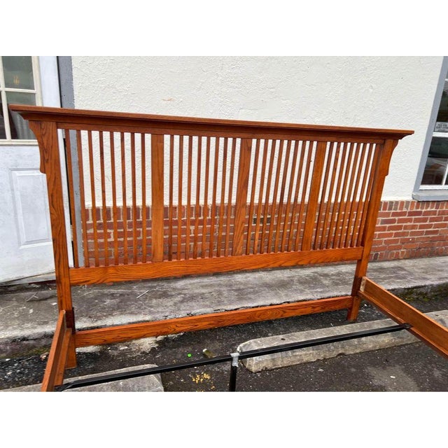 Late 20th Century Late 20th Century Vintage Arts and Crafts Style Mission Oak King Bed Frame. For Sale - Image 5 of 9