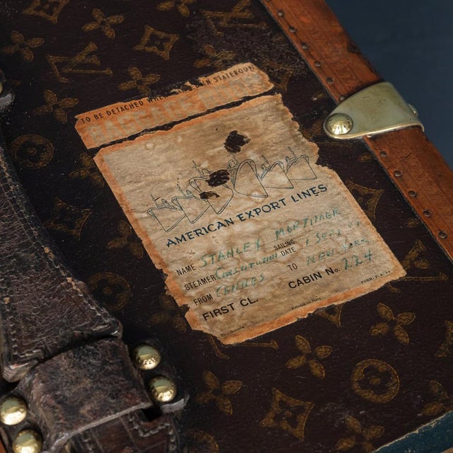 Wardrobe Trunk in Monogram Canvas from Louis Vuitton, France, 1920s For Sale - Image 3 of 18
