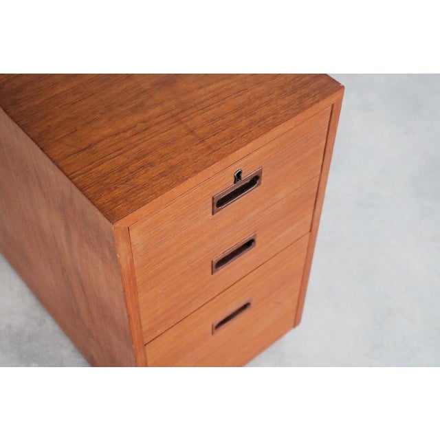 Vintage Chest of Drawers, Sweden, 1960s For Sale - Image 4 of 8