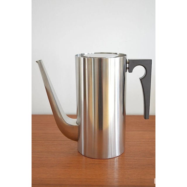 1960s Cylinda Coffee Pot by Arne Jacobsen for Stelton, 1960s For Sale - Image 5 of 8