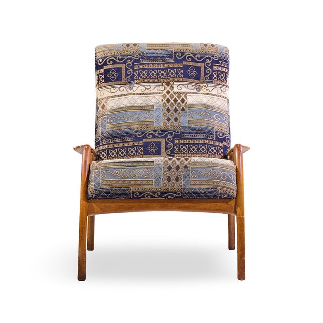 Mid 20th Century Adrian Pearsall for Craft Associates Mid Century Walnut Lounge Chairs - Pair For Sale - Image 5 of 12