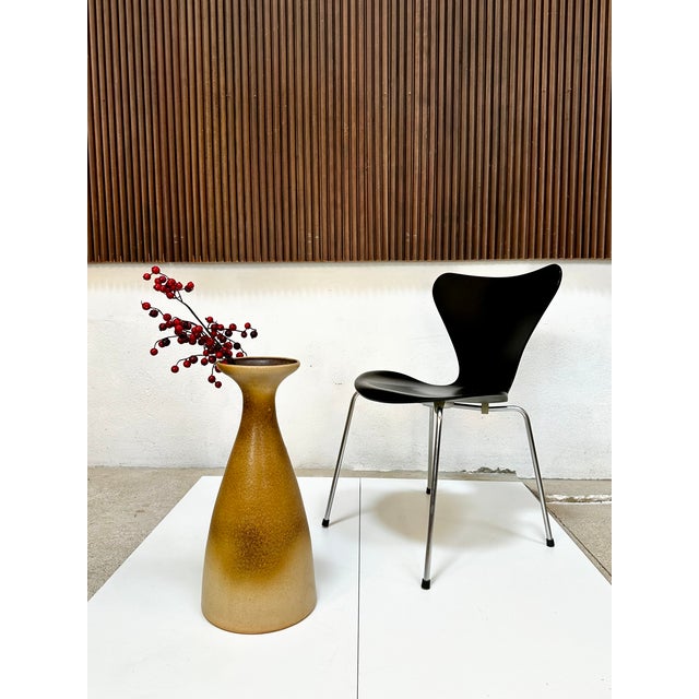 1970s Sculptural Ochre Brown Ceramic Floor Vase from Carstens Tönnieshof, Germany, 1970s For Sale - Image 5 of 17