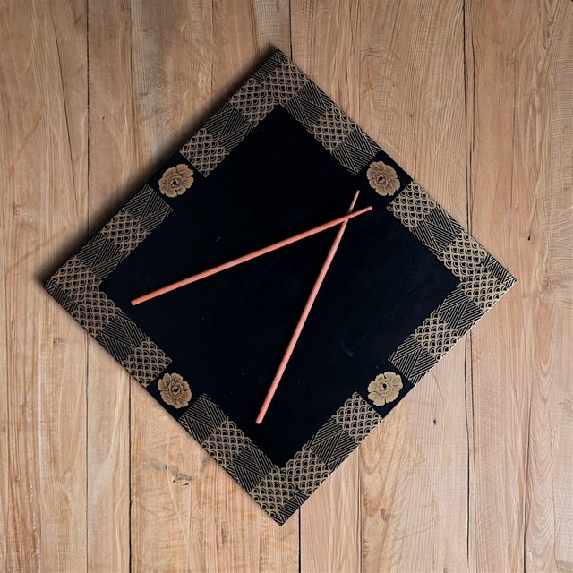 Lacquer Tray by Hiroko Koshino, 1990s For Sale - Image 4 of 11