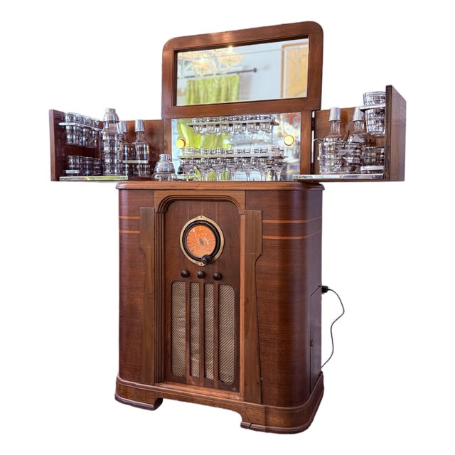 A Rare Functioning Art Deco Philco Radiobar 1937. Complete Original Glassware. For Sale