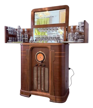 A Rare Functioning Art Deco Philco Radiobar 1937. Complete Original Glassware.
