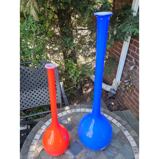 Set of Two 1960s Empoli Encased Genie Bottles For Sale - Image 9 of 9
