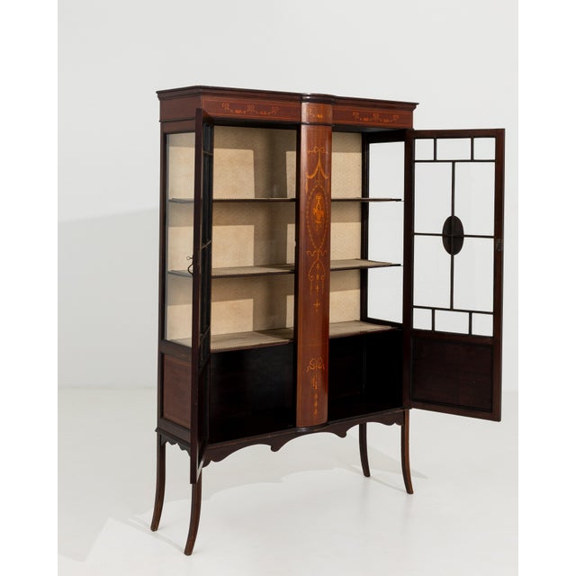 Brown Edwardian Marquetry Vitrine, Antique, United Kingdom, 19th Century For Sale - Image 8 of 14