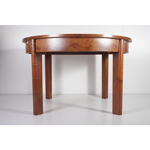 Looking for a large, extendable dining table from the famous jindrich halabala, up závody for up to 8 people, without...